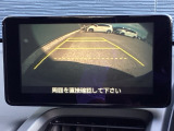 ☆バックカメラ☆駐車の際はバックモニターがサポートしてくれますので安心ですね♪