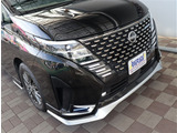 【車屋】として、長く車業界に従事した経験豊富なスタッフが在籍しております。