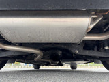 【下回り】目立つ錆や腐食もなくきれいな状態です!もちろん納車前には法定点検を実施致します!//