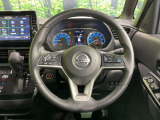 【純正革巻きステアリング】上質な革を使用することで、手にしっかり馴染みとても運転しやすいハンドルです♪