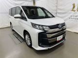 広々とした車内空間に優れた燃費性能。更にデザインも上質で人気のお車です!