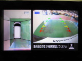 アラウンドビューモニターで車庫入れも空から見ている様に駐車できラクラクです。
