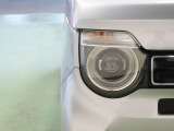 LEDヘッドライトは、点灯の瞬間から光量を発揮し、突然暗くなるトンネルなどでの安定感を高めます。