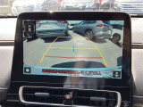 バックガイドモニターで、後方を確認しながら安心して駐車することができます。運転初心者も熟練者も必須の機能ですよ!