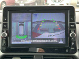 上から車を見下ろしたような画面が駐車をサポート、運転が苦手な方でも安心してお使い頂けます!!