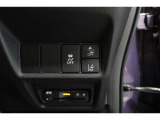 ホンダセンシング搭載!誤発進抑制機能・路外逸脱抑制機能・歩行者事故低減ステアリング・車線維持支援システム・先進車発進お知らせ機能など多彩な先進安全機能でより安全で快適なドライブを支援します。