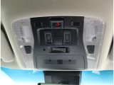 電動のスライドドアで楽々スムース!運転席からも開閉の操作もできます♪キーのスイッチひとつで自動開閉できる便利な機能もついてます♪