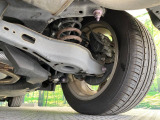 お車を安心してお乗りいただく為には、足回りの定期点検が欠かせません。サービスサポート(有償保証)では無料点検もご提供しており、安心のカーライフをお過ごしいただけるサポート体制が整っています。