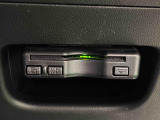 ETCカードを挿入することで高速道路を利用する際の支払いがキャッシュレスになったり、ETCスマートインターチェンジが利用できます。保証は製造メーカー修理保証のみで期間外のものは対象外となります。