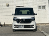 お買い上げ頂いたお車は、納車前に定期点検を実施させて頂きます! 様々な基準で、クルマ本体や設備などHondaディーラー専門スタッフが点検・整備まで行いますのでご安心下さい。
