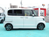 任意の自動車保険も当店でいかがでしょうか?Honda自動車保険あんしんプランをご用意しております。飛び石の際には、ご負担を抑える事が可能です。詳しくはお気軽にお問合せ下さい。