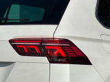 LEDテールランプはダイナミックターンインジケーター(流れるウインカー)