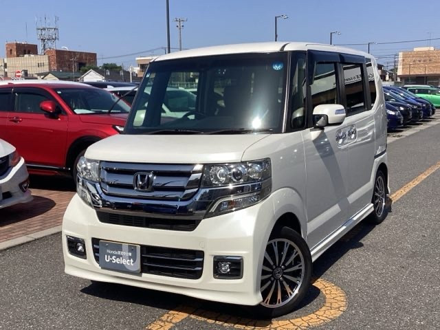 ホンダ N-BOXカスタム 