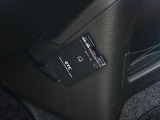 ETCが付いています。高速道路をスムーズに通れますし、割引も有ったりします。