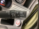 便利なオートライト付です。