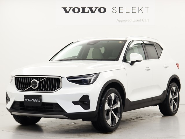 XC40 ウルトラ B4 AWD 4WD