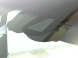 ホンダセンシング搭載。誤発進抑制機能・路外逸脱抑制機能・歩行者事故低減ステアリング・車線維持支援システム・先進車発進お知らせ機能など多彩な先進安全機能でより安全で快適なドライブを支援します。
