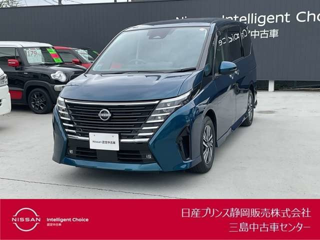 セレナ1.4 e-POWER ハイウェイスターV マルチベッド