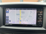 多機能ナビゲーションがあなたをしっかり目的地までサポートします。スマホのナビとは自車位置精度が違います。純正ナビなら保証も対象で安心です。