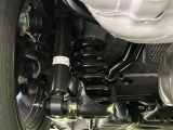 お車を安心してお乗りいただく為には、足回りの定期点検が欠かせません。サービスサポート(有償保証)では無料点検もご提供しており、安心のカーライフをお過ごしいただけるサポート体制が整っています。