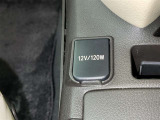 シガーソケット用の充電器が使用可能です!