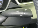 トンネルなど、周囲の明るさの変化でランプ類を自動オン・オフするコンライトです(消し忘れ防止機能付)