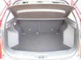 ◆定員乗車時のカーゴルームです。普段のお買い物の荷物やたくさんの収納が可能です。