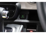 ECONボタンで低燃費モードに☆☆☆ECONスイッチを上手に使ってエコドライブ♪♪環境にもお財布にも優しい装備です☆☆☆