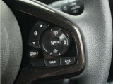 ◆アダプティブクルーズコントロール◆予め設定した車速内でクルマが自動的に加減速。前走車との適切な車間距離を維持しながら追従走行します。【LKAS】車線維持支援システムでステアリング操作を支援。