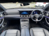 Eクラス E220d スポーツ 本革シート サンルーフ