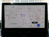 DCM(専用通信機)を装備したコネクティッドナビです。なお無償でのご利用期間は限定(令和11年●1月まで)されています。詳しくは営業スタッフにお問い合わせください。