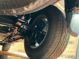 お車を安心してお乗りいただく為には、足回りの定期点検が欠かせません。サービスサポート(有償保証)では無料点検もご提供しており、安心のカーライフをお過ごしいただけるサポート体制が整っています。