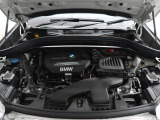 安心のBMW認定中古車は100項目の箇所を徹底的にチェック致します。機械的な箇所や電気系、コンピューターなどをご納車前に点検し、交換基準に達した部品は全て新品に修理返品した後にご納車致します。