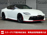 R7年・日産フェアレディZ・NISMO・ブリリアントホワイトパール/スーパーブラック・NISMO専用チューニング・HKS車高調・レイズ製19インチアルミ&レッドキャリパー・RECARO製スポーツシート・BOSE。