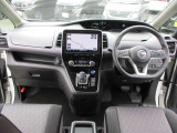 セレナ 1.2 e-POWER ハイウェイスターV 