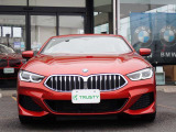 BMW在庫保有台数常時100台以上!ご来店の際はBMW本店(厚木市下荻野140-1)にご来店ください!弊社自慢の全天候型ショールーム!BMW在庫保有台数常時100台以上ございます!