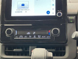 オートエアコンで車内も快適です。冬や雨の日の室内の結露防止等コンディションに加えて、冷え過ぎ、暖め過ぎに因る燃費を悪化を防ぎます