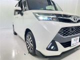 フォグランプ装着車です。暗い夜道の車両前方を明るく照らします