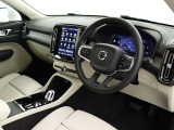 XC40 ウルトラ B4 AWD 4WD 