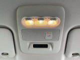SOSコールスイッチです。NissanConnectにご加入していただくとご利用いただけます。