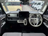 オーディオレス車の為、お好みのオーディオをお選びください(*&rsquo;&omega;&rsquo;*)