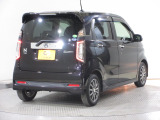 ボディクリーニング後、愛車をピカピカの状態へ保護するコーティング「ブライトパック」がおススメです!水垢がつきにくく、手入れがしやすくなりますよ!いつも愛車をきれいにしておきたい方におススメです。