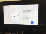 【8インチディスプレイオーディオ】各種オーディオ機能とスマホ連携機能を搭載。コネクティッドナビ対応。車載ナビ機能は搭載されていません。機能の詳細につきましては、展示店舗までお尋ねください。
