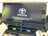 【メーカー純正ナビ】インテリアに溶け込むスタイリッシュな「専用設計」メーカーナビを装備♪視認性や操作性など基本性能にも優れ、より上質なカーライフをお楽しみいただけます。