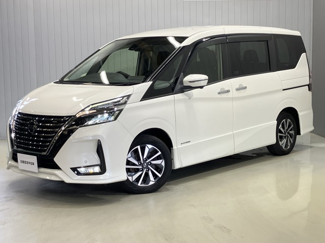 セレナ 2.0 ハイウェイスターV 