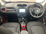 レネゲード トレイルホーク 4xe 4WD 4WD 本革シート