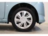 155/65R14タイヤ+フルホイールキャップ。