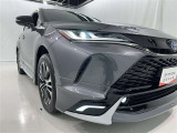 フォグランプ装着車です。暗い夜道の車両前方を明るく照らします