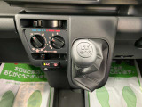 店内では季節で変わるダイハツオリジナルの美味しいスイーツとドリンクでおもてなしいたします。