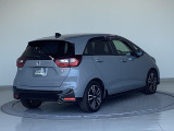 バックカメラが付いているのでバックでの車庫入れも安心です。